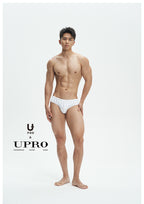 UPRO Weisser Badeslip Herren mit Logo-Print – am Model im Studio, Foto 2 von 3